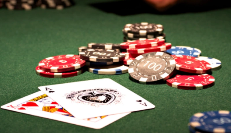 Trò chơi bài Xì Tố hay còn được gọi là Poker có 3 thể loại chính